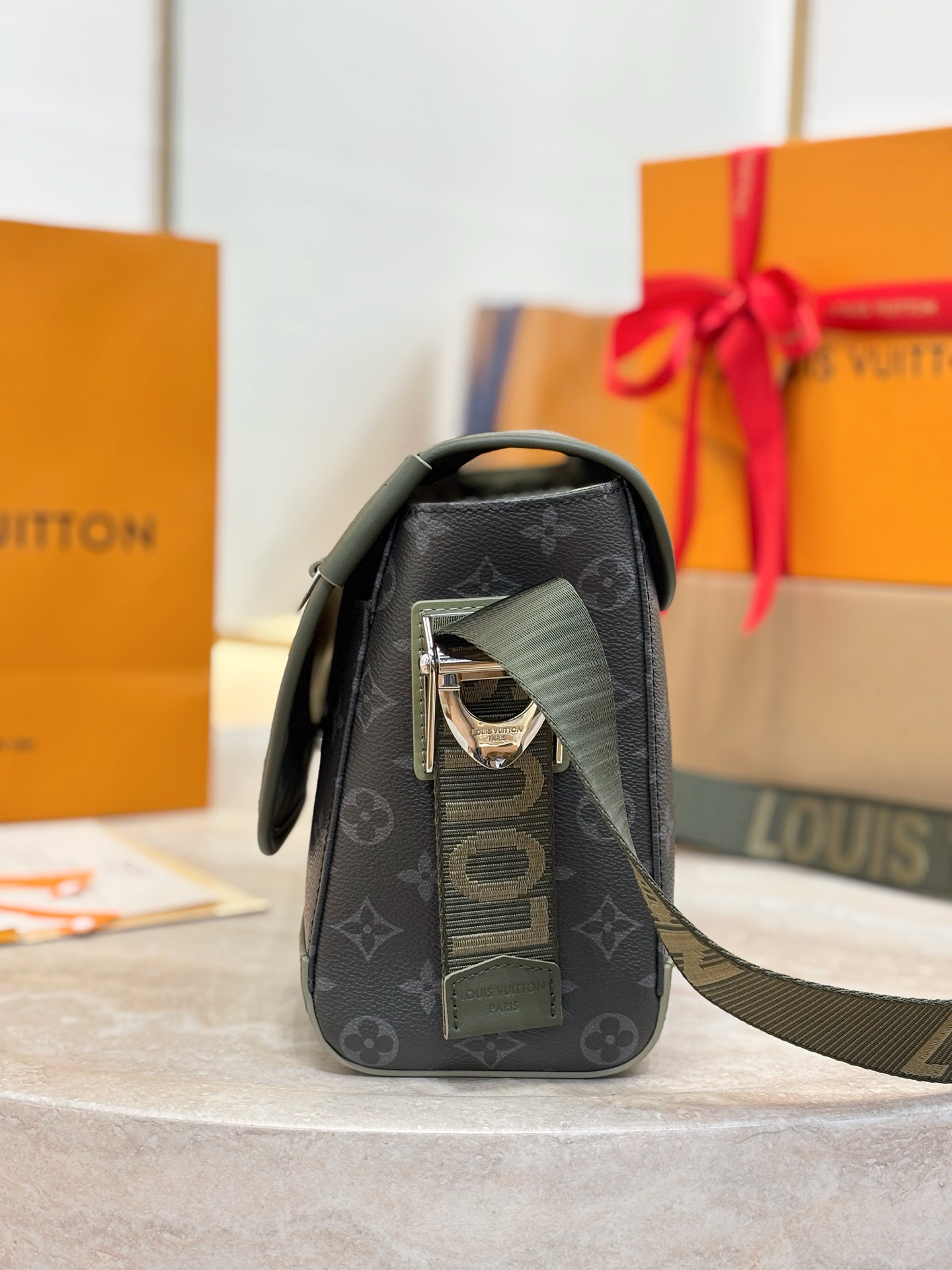 Louis Vuitton - Courrier - Courrier Bag - Image 5