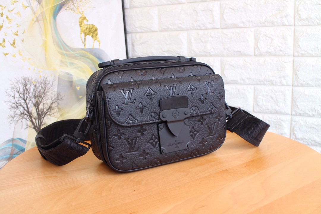 Louis Vuitton - S Lock - S Lock Messenger - Image 2