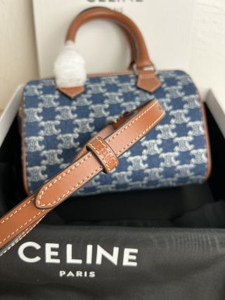 Celine - Triomphe - Image 6