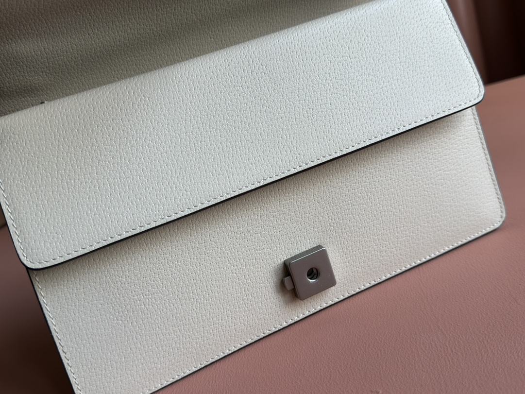 Gucci - Dionysus - Image 8
