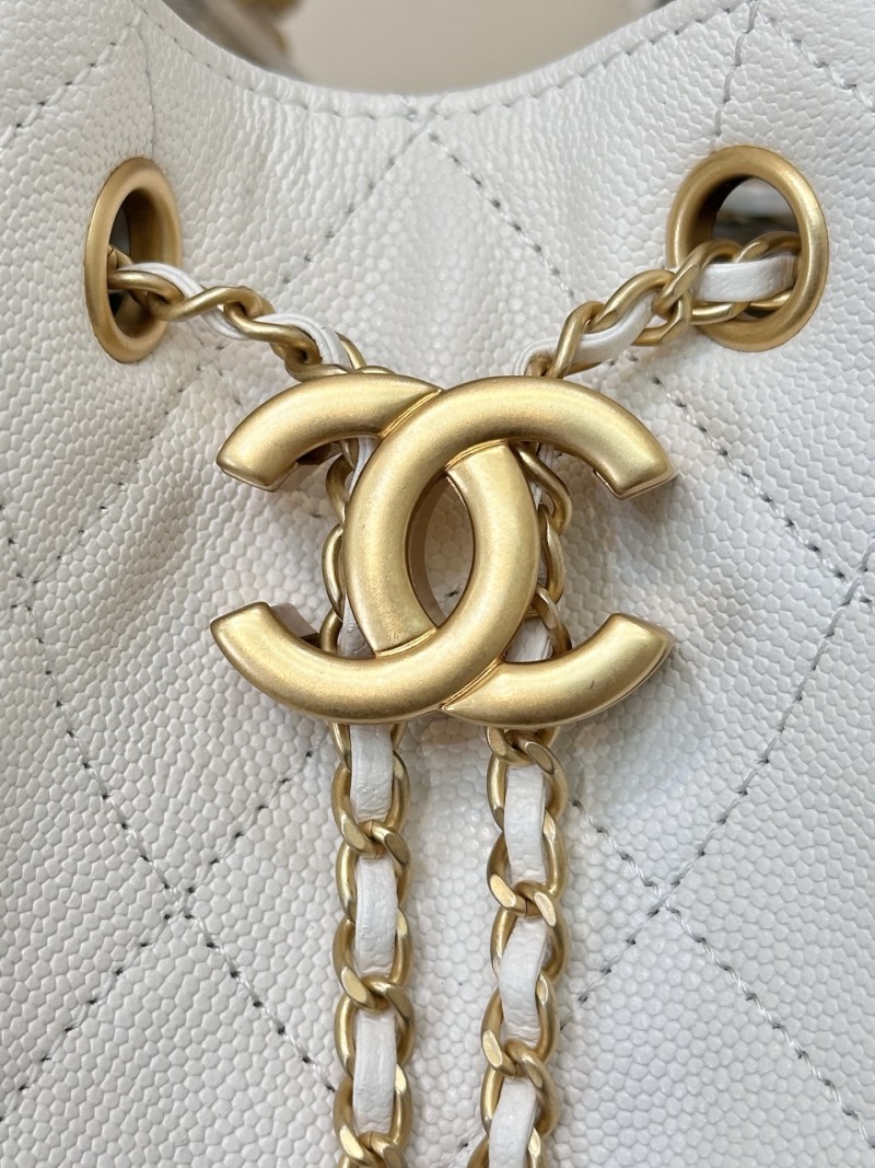 Chanel - Chanel 19 - Image 3