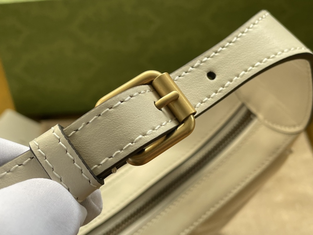 Gucci - Leather Chain Shoulder Bag - Image 6