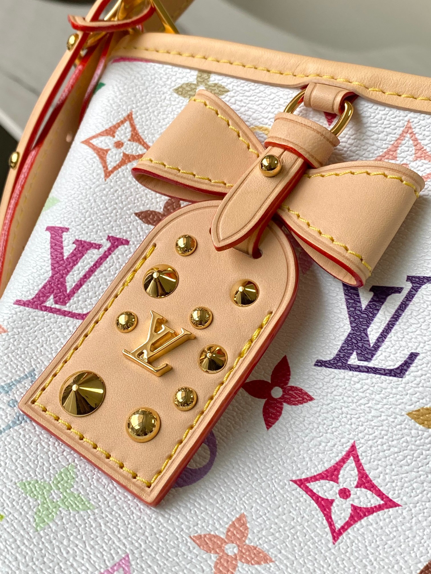 Louis Vuitton - CarryAll - LV x TM CarryAll East West Bag - Image 5