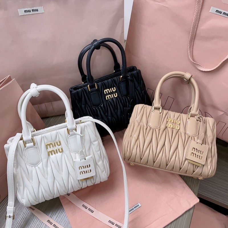 Miu Miu - Matelassé - Crossbody Bag - Image 2
