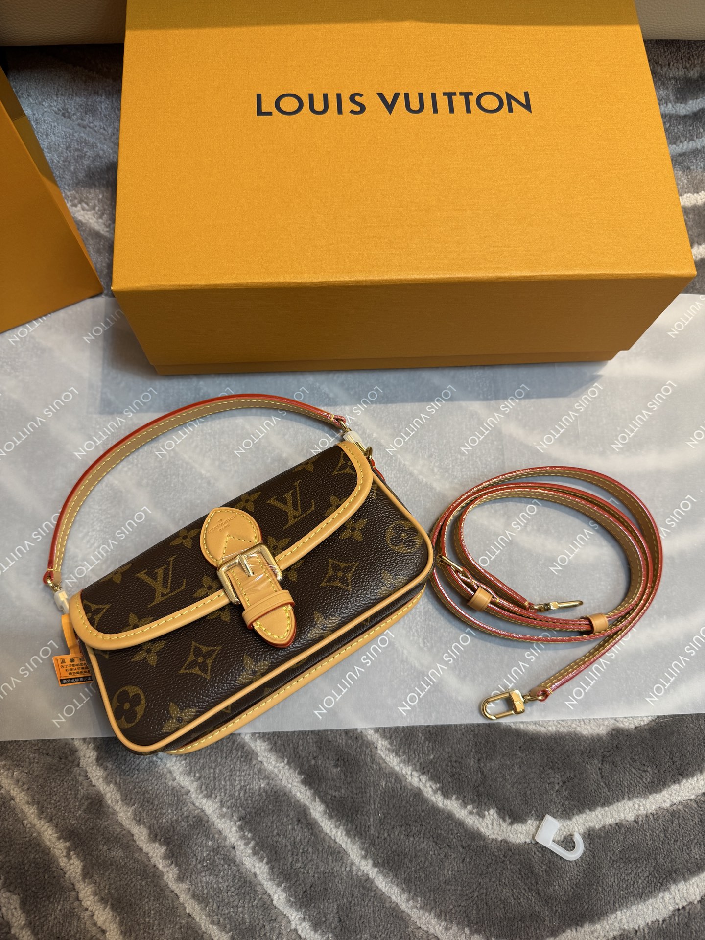 Louis Vuitton - Diane - Nano Diane - Image 3