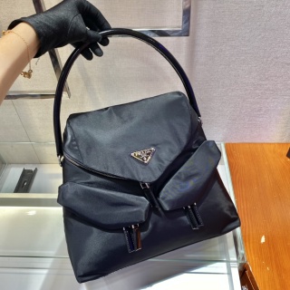 Prada - Signaux - Signaux Nylon and Leather Hobo Bag - Image 3