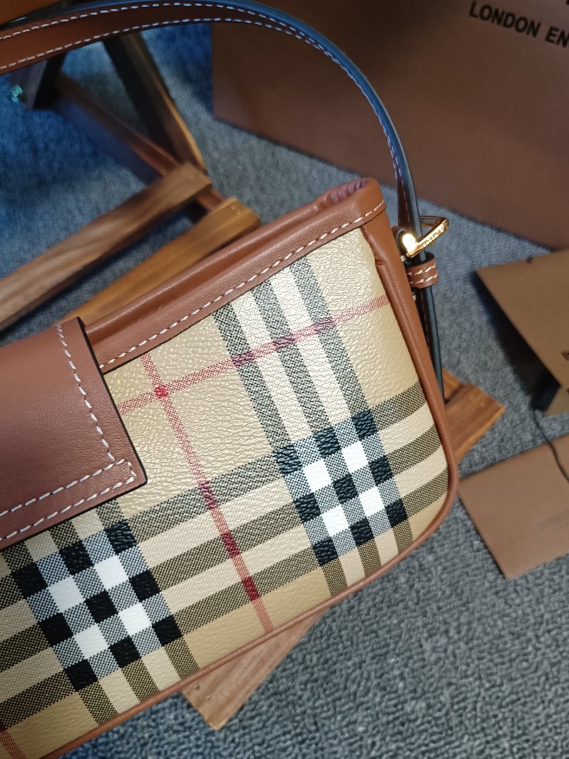 Burberry - Check - Check Shoulder Bag - Image 8