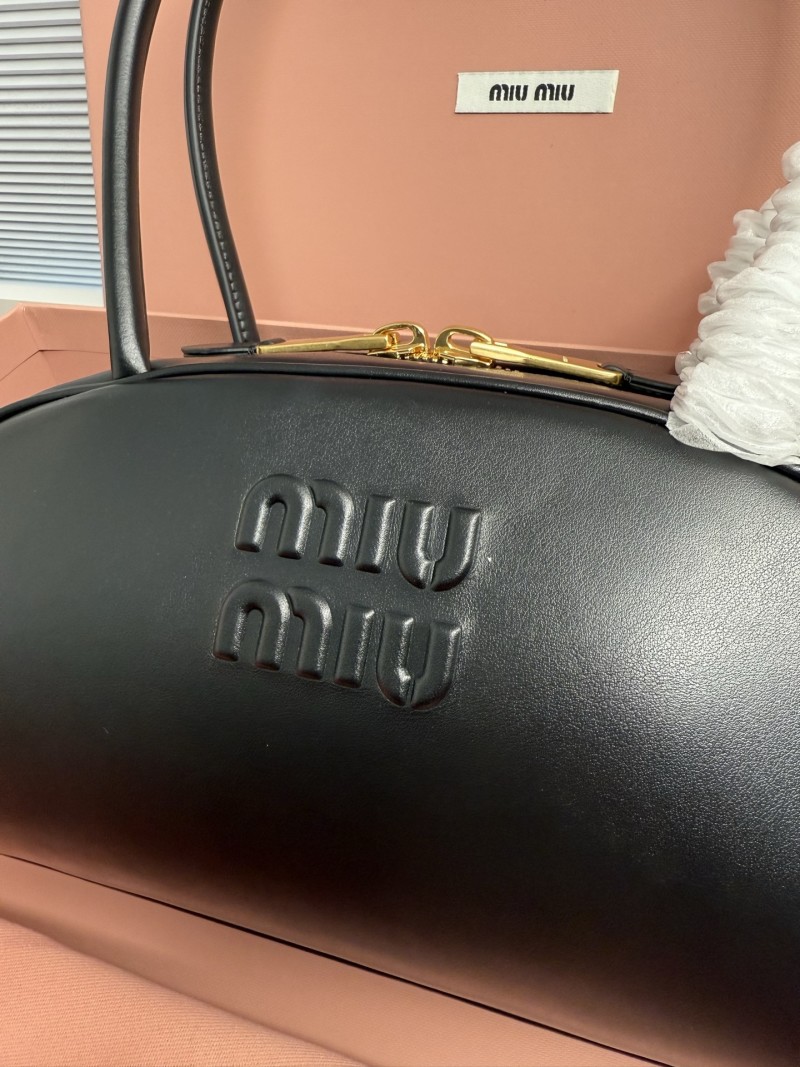 Miu Miu - Beau - Dumpling Bag - Image 4