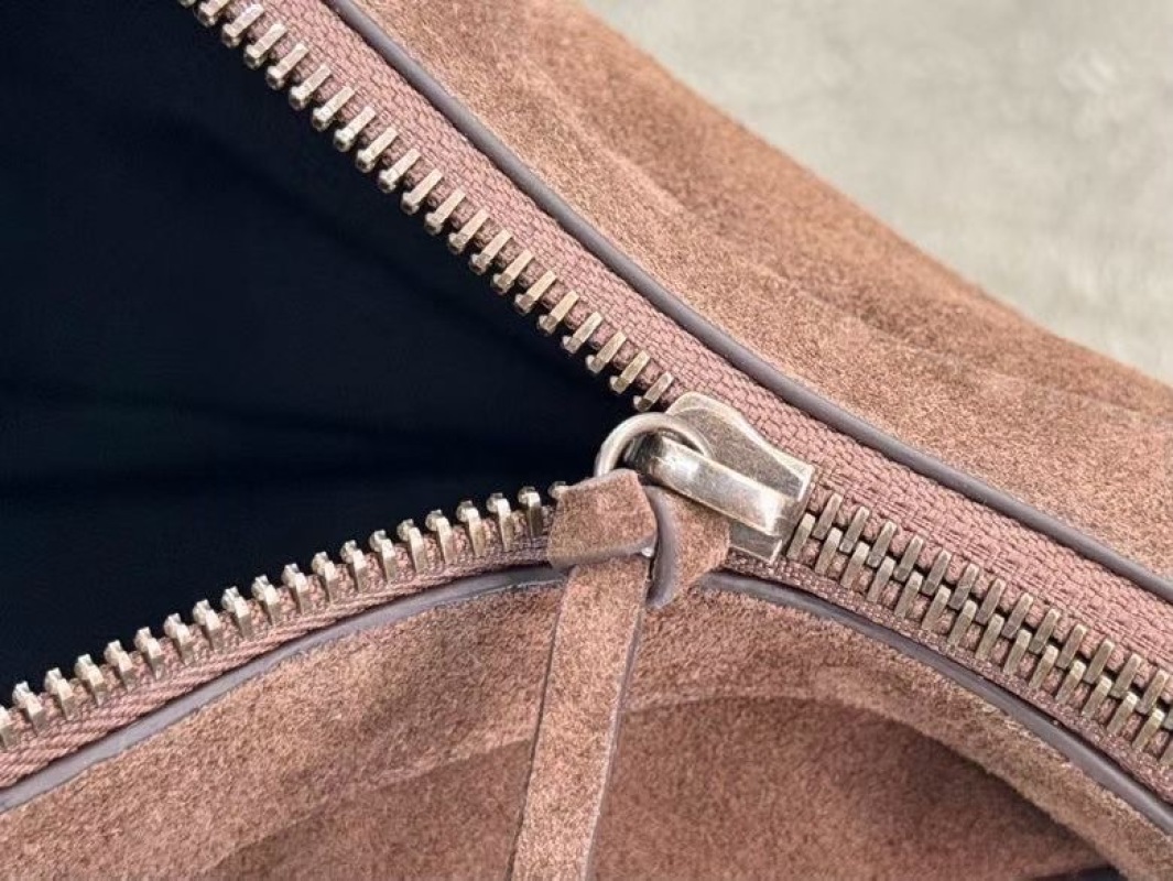 Balenciaga - City - Crossbody Bag - Image 6