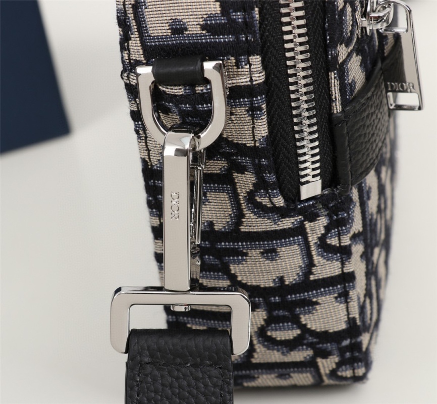 Dior - Dior Safari Messenger - Messenger Bag - Image 6