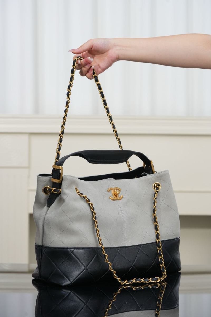Chanel - Suede - Small Tote Bag - Image 3