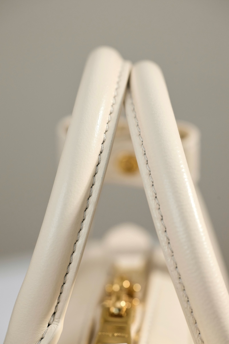 Miu Miu - Arcadie Matelassé Leather Bag - Image 2