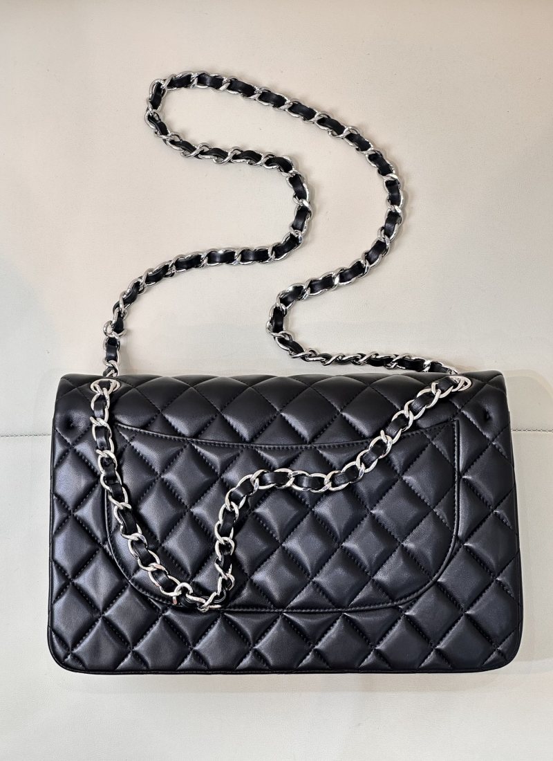 Chanel - Classic Flap - Image 8