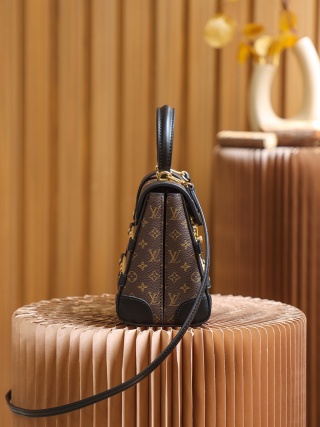 Louis Vuitton - Trianon - Trianon Bag - Image 3