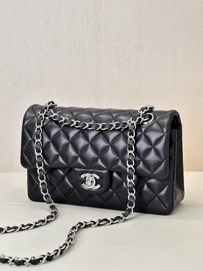 Chanel - Classic Flap - Image 5