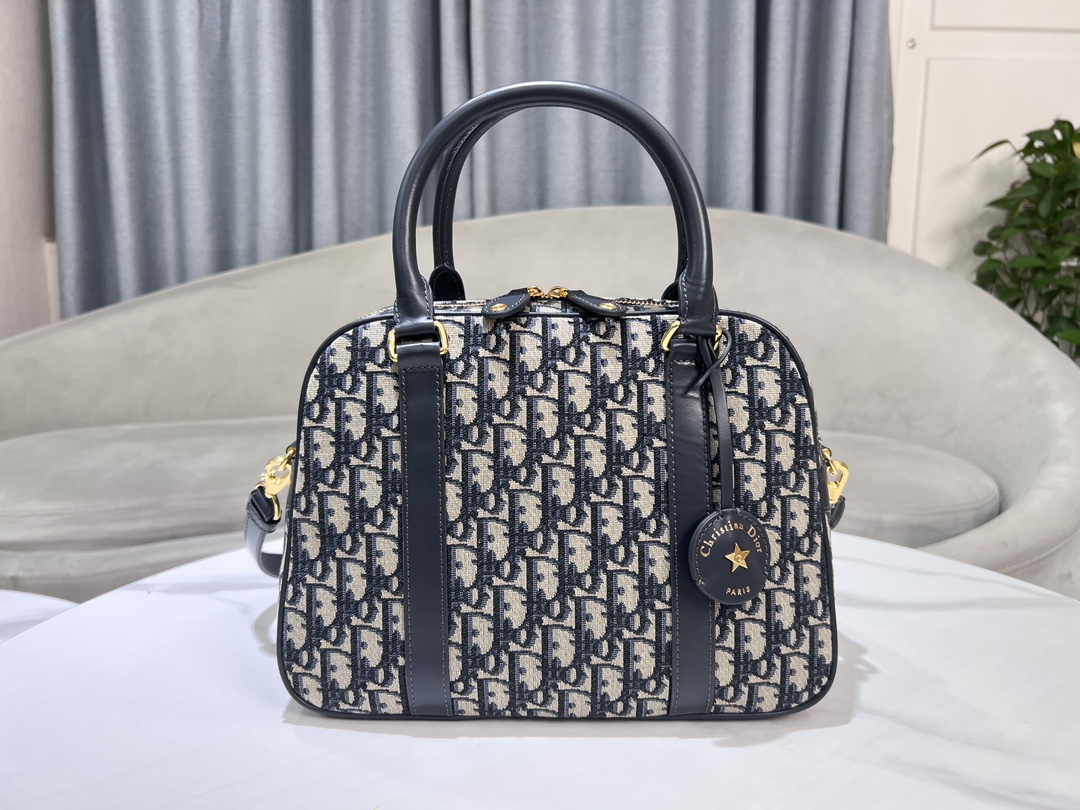 Dior - Key Pouch - Image 2