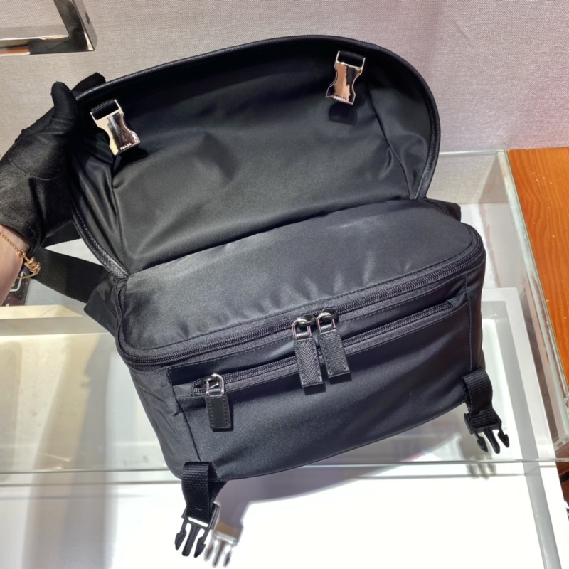 Prada - Messenger Bag - Image 3