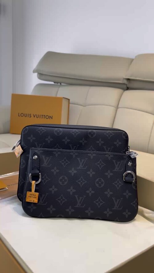 Louis Vuitton - Trio - Trio Messenger