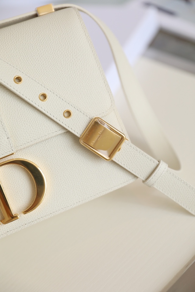 Dior - 30 Montaigne - Bucket Bag - Image 5
