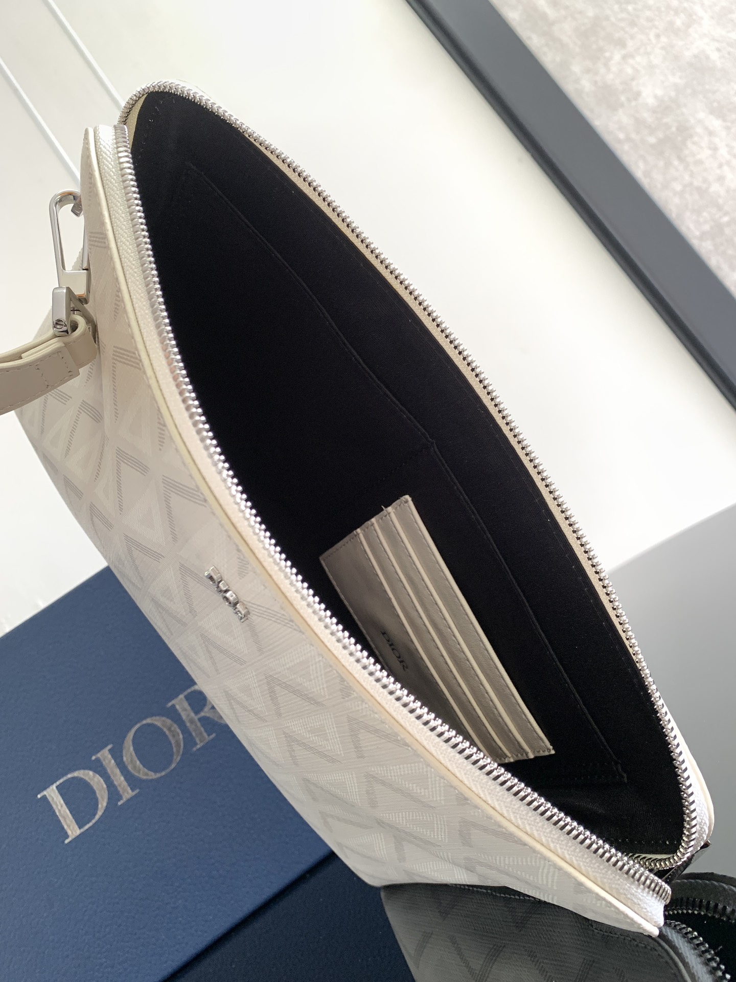 Dior - Clutch - Image 8