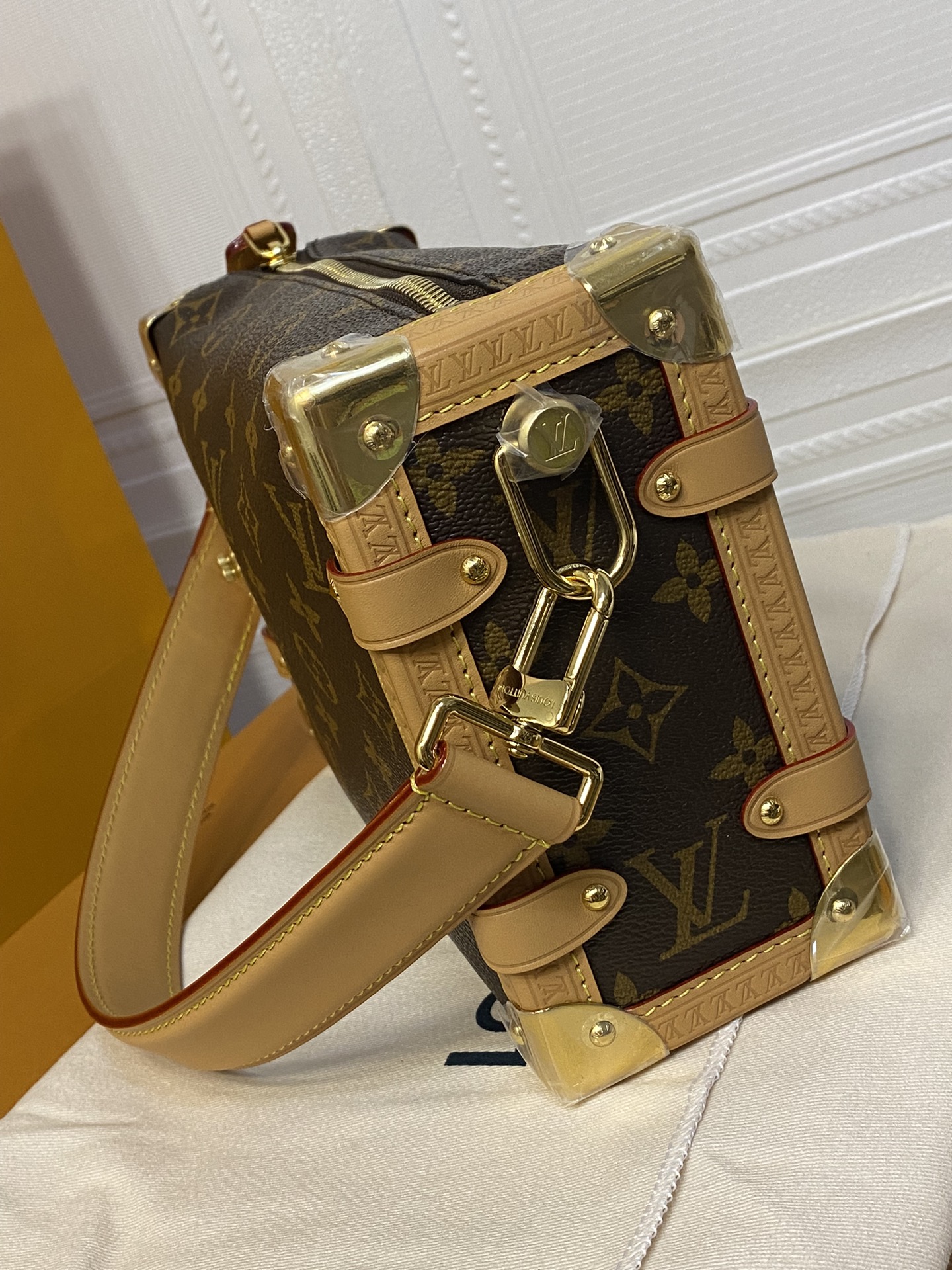 Louis Vuitton - Side Trunk - Side Trunk MM - Image 3