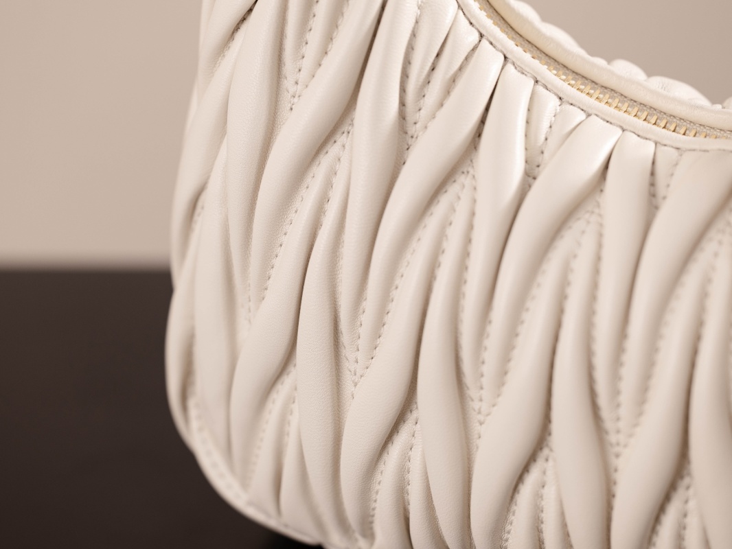 Miu Miu - Wander Matelassé Hobo Bag - Image 3