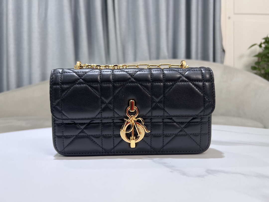 Dior - Crossbody Bag - Image 2