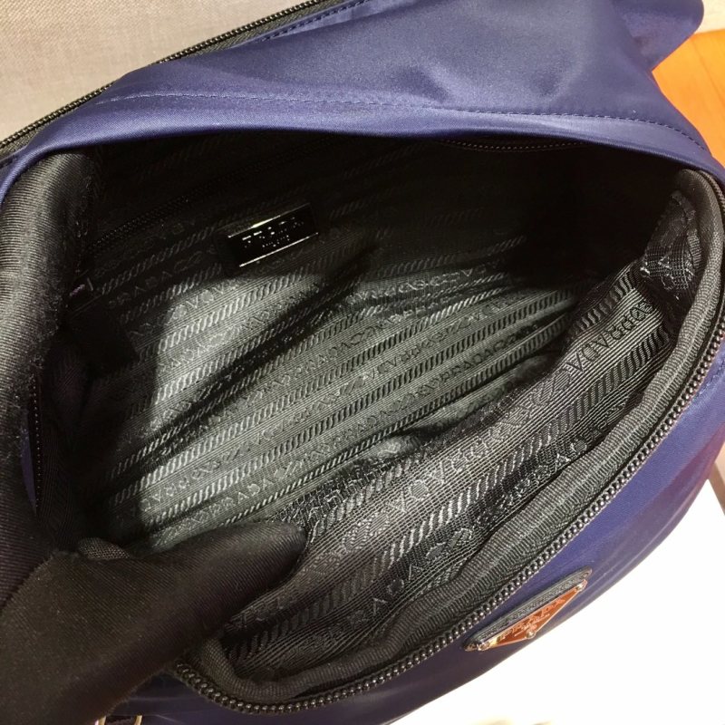 Prada - Messenger Bag - Image 7