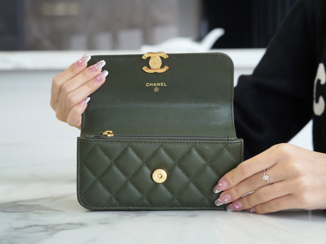 Chanel - Classic Flap - Image 7