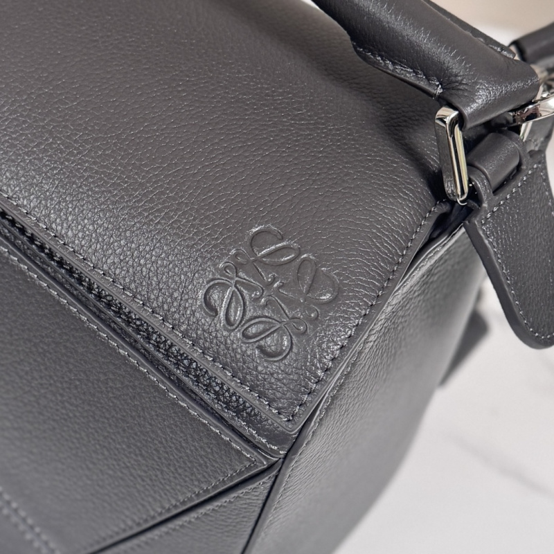 Loewe - Puzzle - Image 5