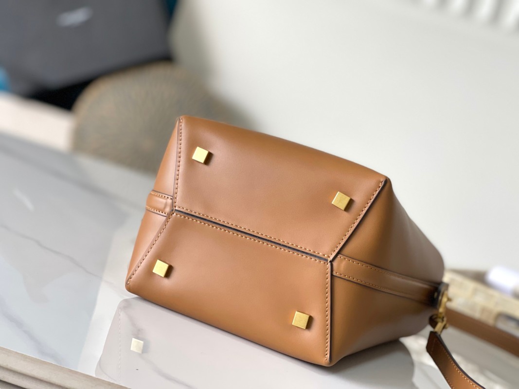 Saint Laurent - Le 37 - Bucket Bag - Image 4