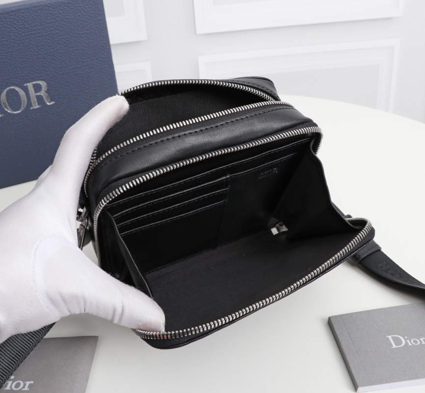 Dior - Zipped Pouch with Strap - Image 8