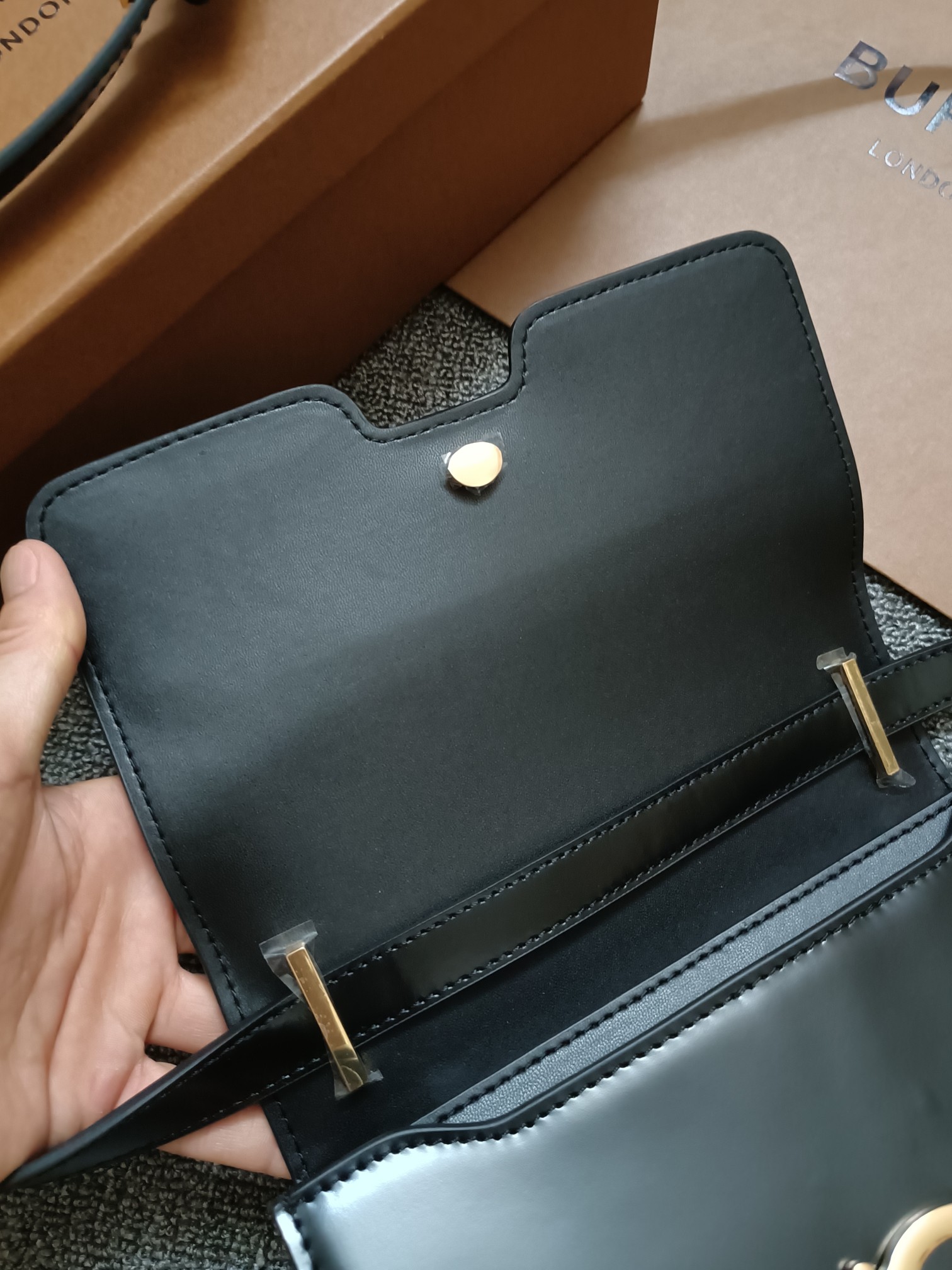 Burberry - TB Lock Bag - Crossbody Bag - Image 7