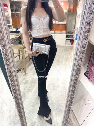 Balenciaga - Hourglass Wallet on Chain - Image 4