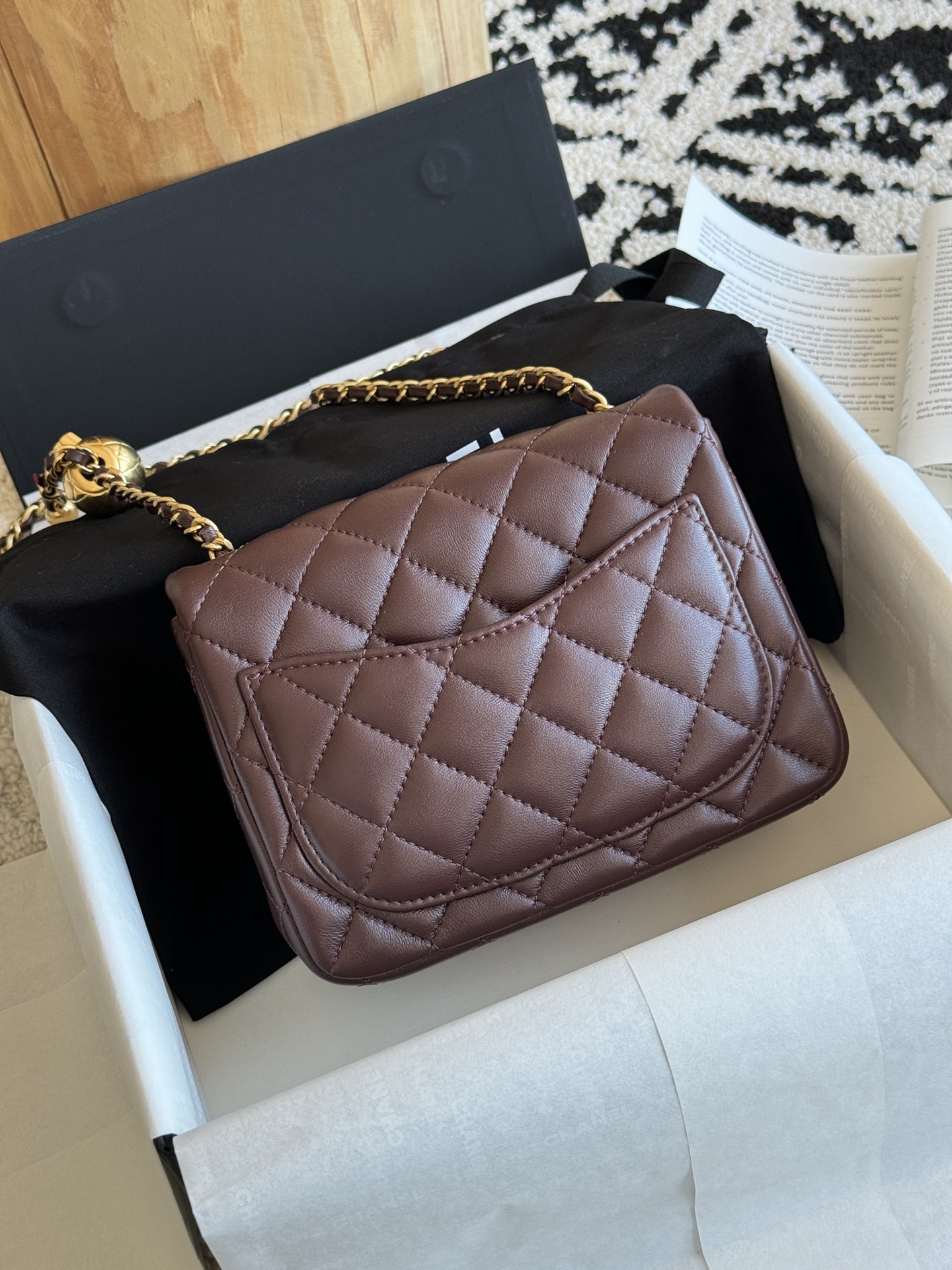 Chanel - Classic Flap - Image 6