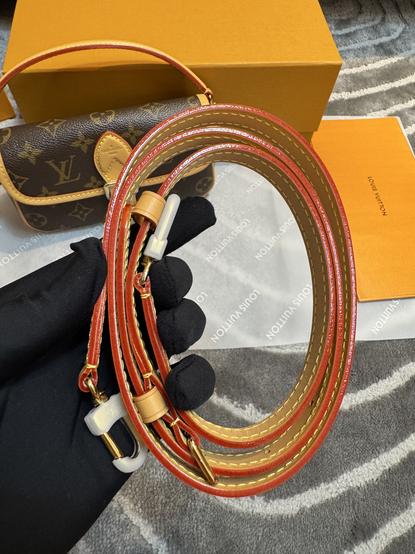 Louis Vuitton - Diane - Nano Diane - Image 6