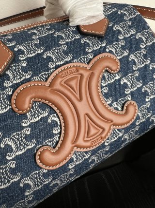 Celine - Triomphe - Image 4