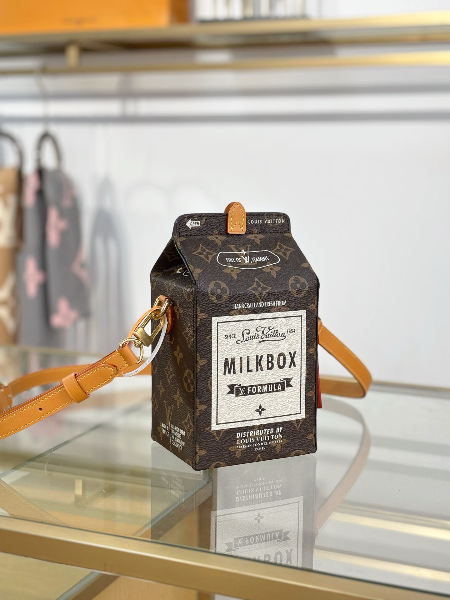 Louis Vuitton - Milk - Milk Bag - Image 2