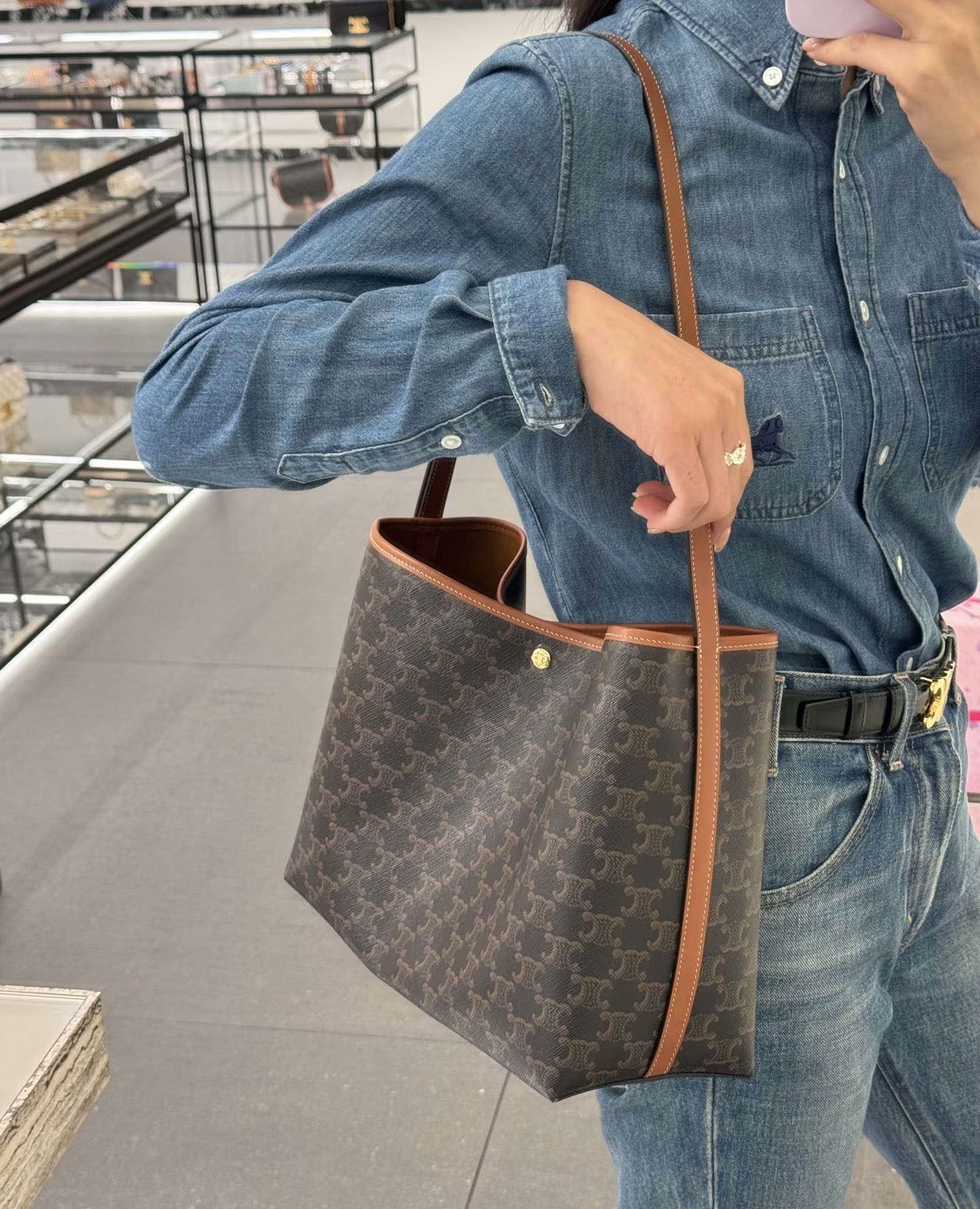 Celine - Soft Shopper - Image 7