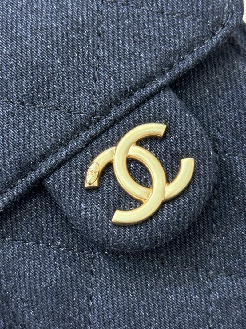Chanel - Chanel 19 - Image 7