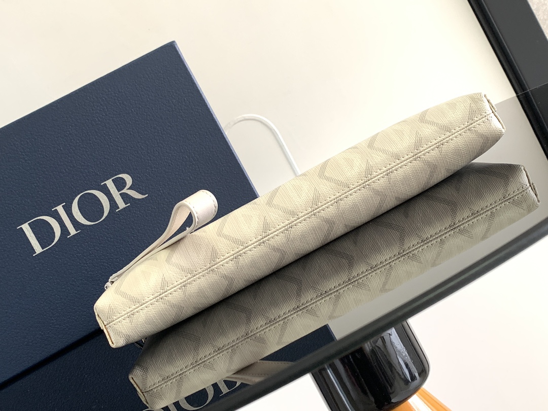 Dior - Clutch - Image 4