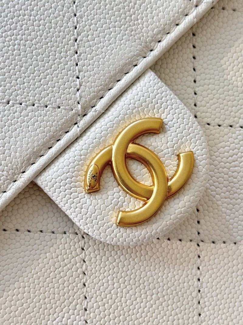 Chanel - Chanel 19 - Image 5