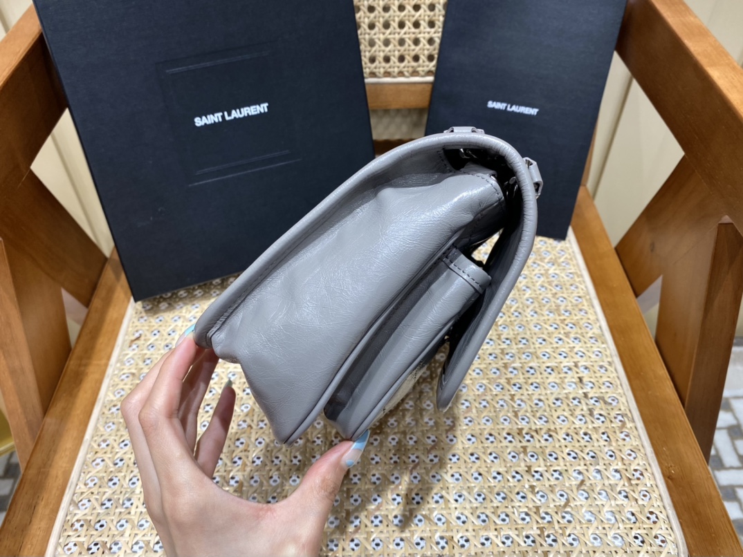 Saint Laurent - Niki - Image 3