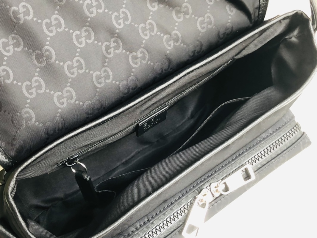 Gucci - GG Nylon Messenger Bag - Image 7