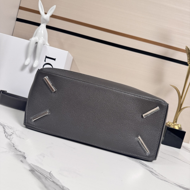 Loewe - Puzzle - Image 4