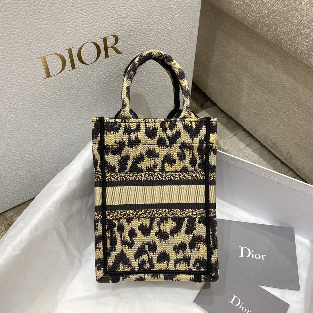 Dior - Tote Bag - Image 7
