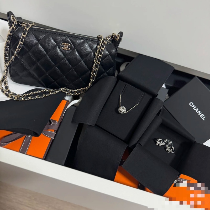 Chanel - Wallet - Image 5
