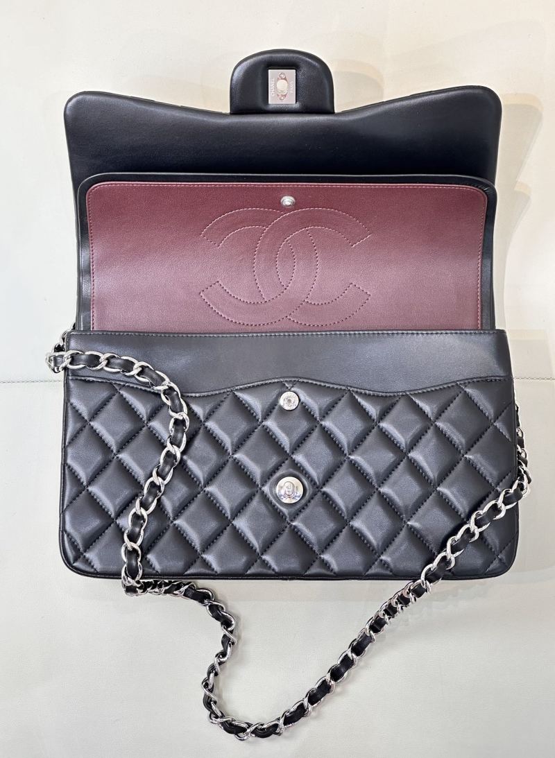Chanel - Classic Flap - Image 6