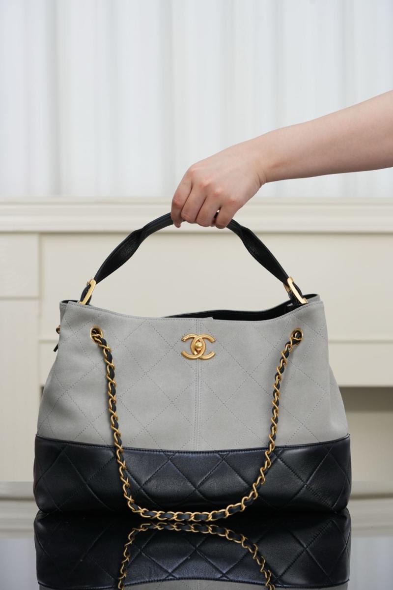 Chanel - Suede - Small Tote Bag - Image 5