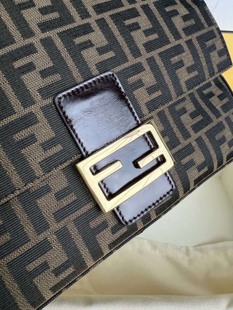 Fendi - Monogram - Monogram Leather Top Handle Shoulder Bag - Image 4